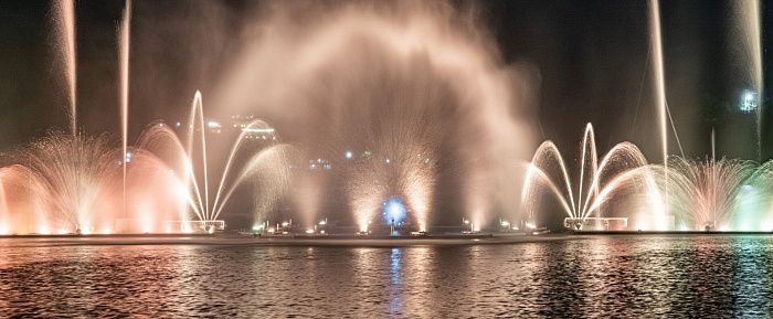Шоу фонтанов