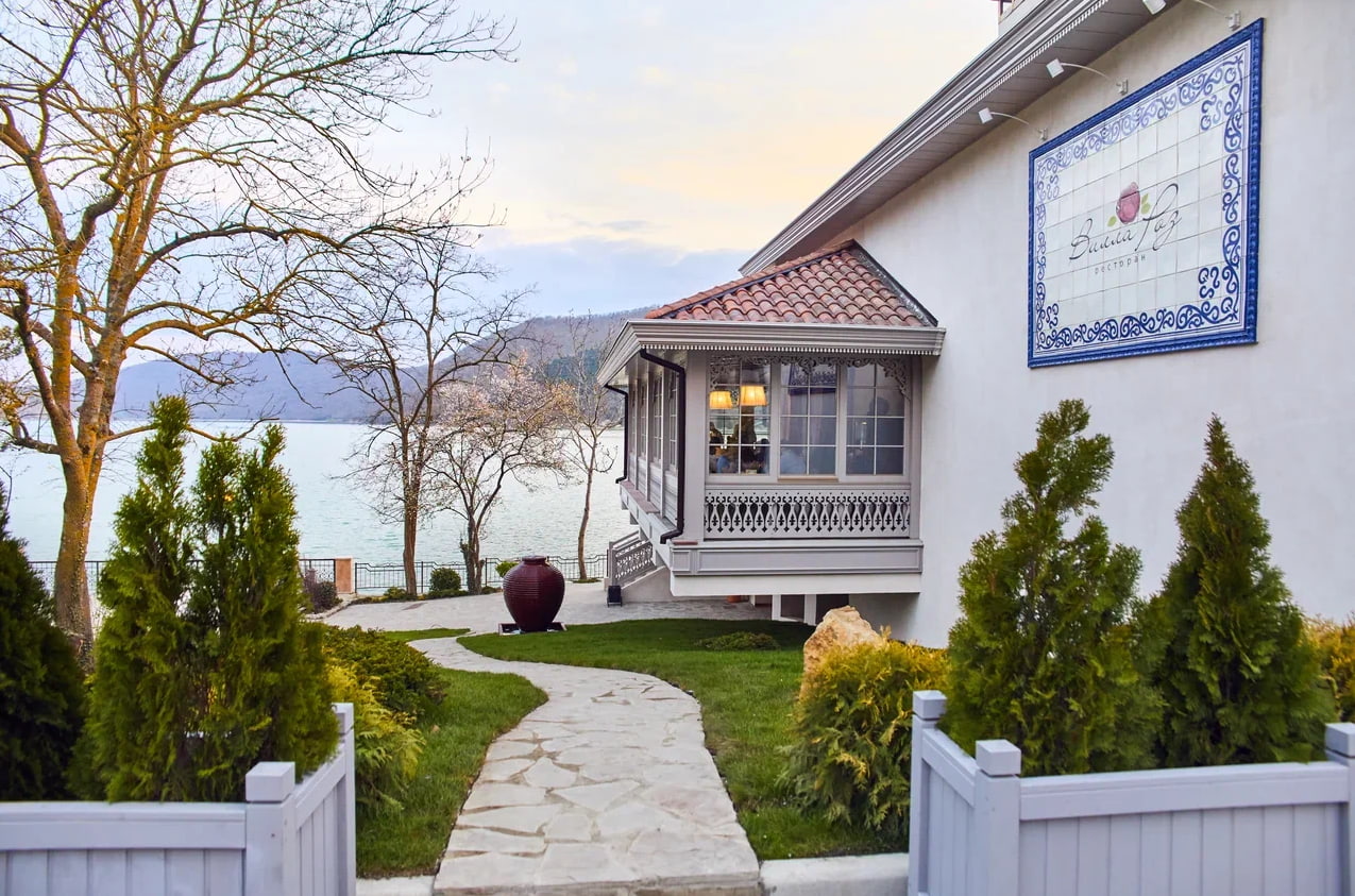 «Вилла Роз» – в ТОП-50 лучших ресторанов Юга